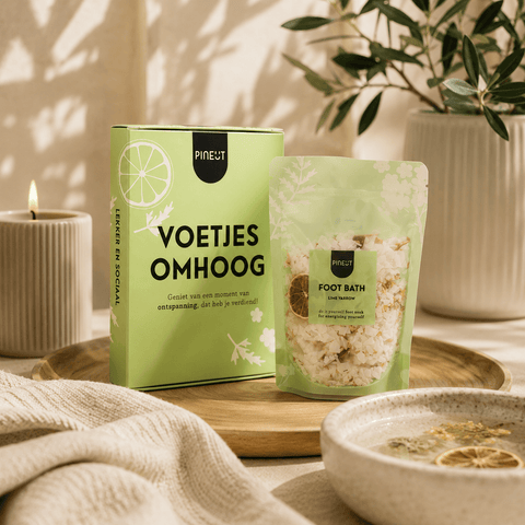 Pineut Brievenbuscadeau Voetjes omhoog! Voetenbadje