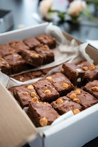 Brownies per post 8 stuks | Kies zelf 2 smaken