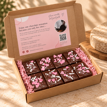 Kraamcadeau | Geboorte brownies 16 stuks
