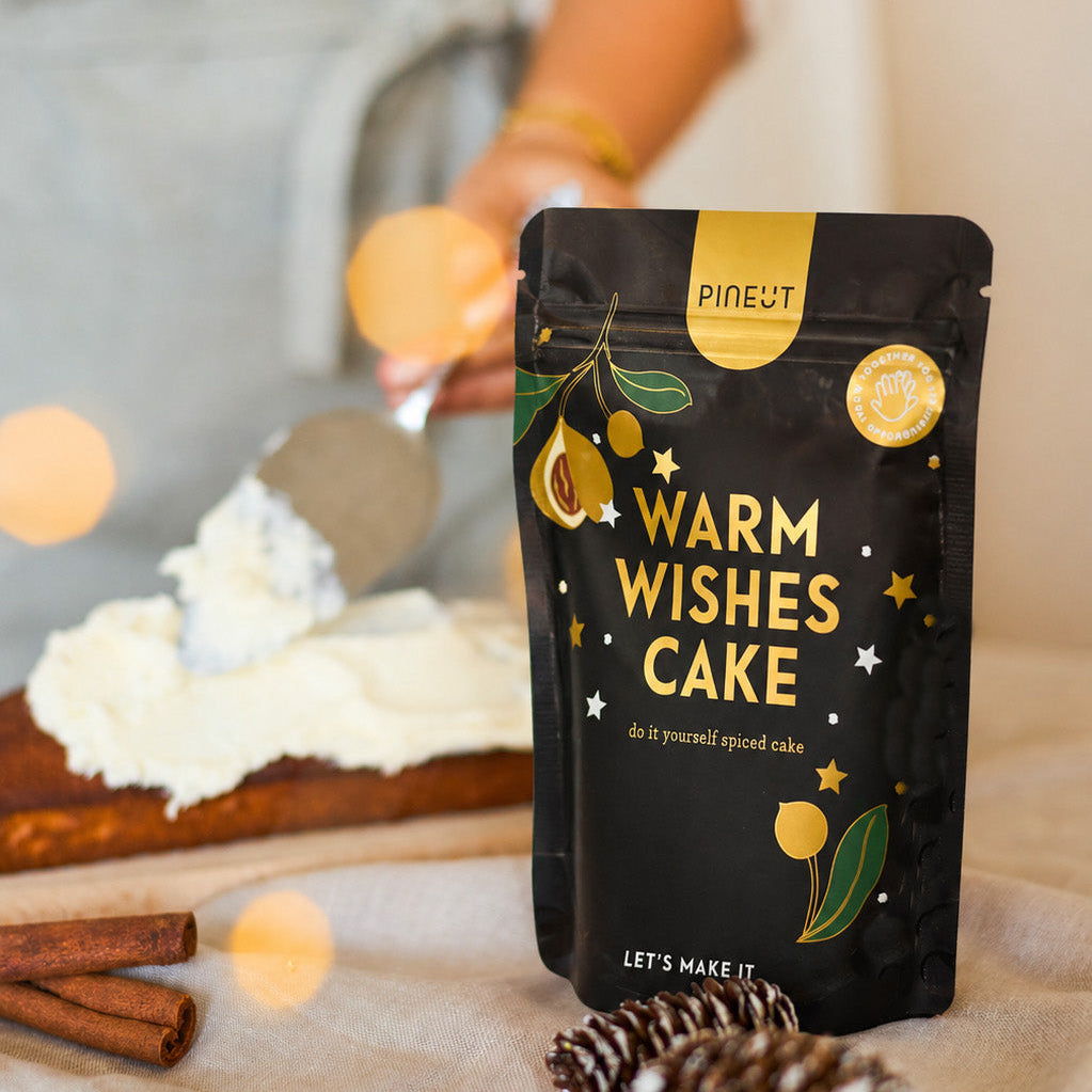 Holiday Special | Warm Wishes Cake