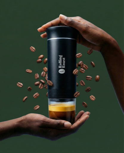 Compacte Koffie to go Nomad 3 in 1 draagbare espressomachine