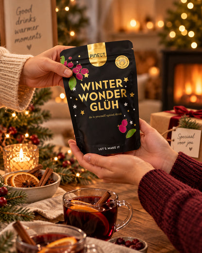 Holiday Special Winter Wonder Glühwein als cadeau tijdens een persoonlijk overhandigingsmoment