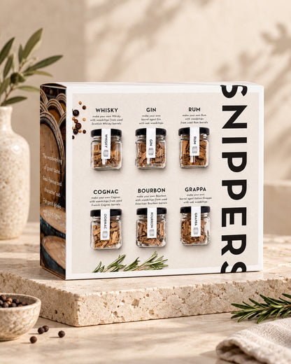 Originals Gift Pack 6 Flavours Refills van Pineut op rustige sfeervolle productachtergrond