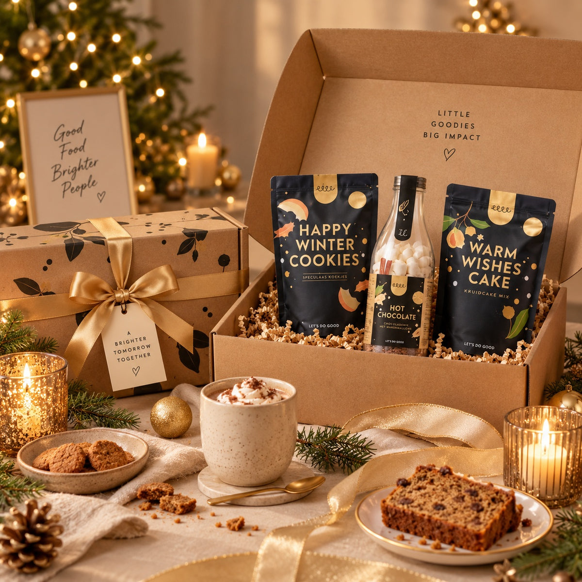 Origineel kerstpakket Medium in warme kerstsfeer met koekjes, warme chocolademelk en cake