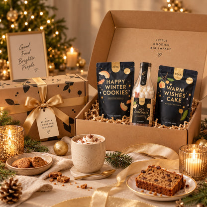 Origineel kerstpakket Medium in warme kerstsfeer met koekjes, warme chocolademelk en cake