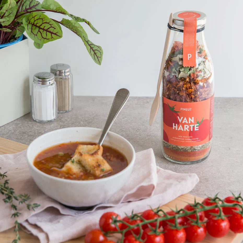 PINEUT TOMATO SOUP