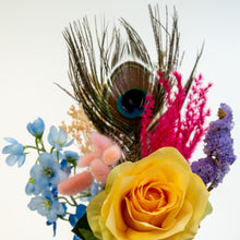 Brievenbus Kleurrijk | Gedroogde en zijden bloemen in kleurrijke kleuren | 35cm lengte